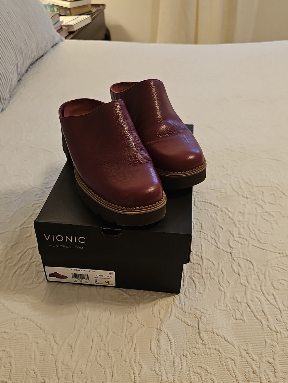 Vionic Women's Burgundy Leather Mule Clogs
